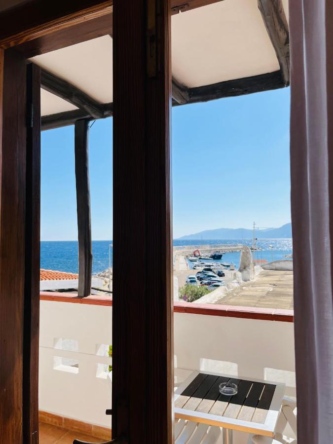 Hotel Pop Cala Gonone Eksteriør billede